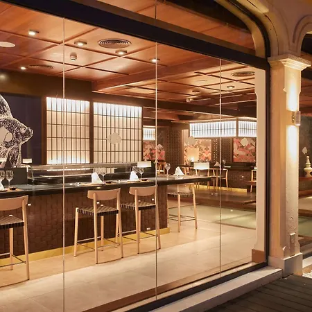 シークレッツ バイア レアル ホテル 5*