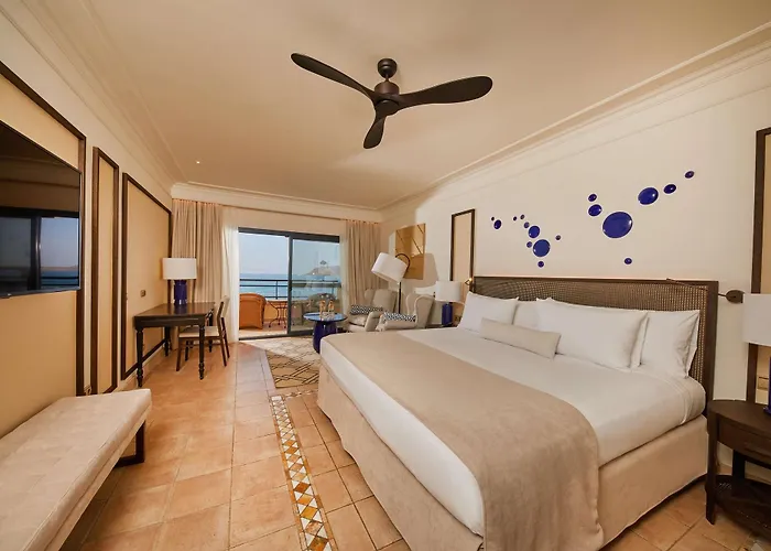 Отель Secrets Bahia Real & Adults Only 5*